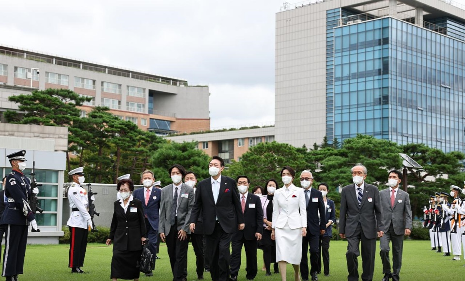 Address By President Yoon Suk Yeol On Korea’s 77th Liberation Day View ...